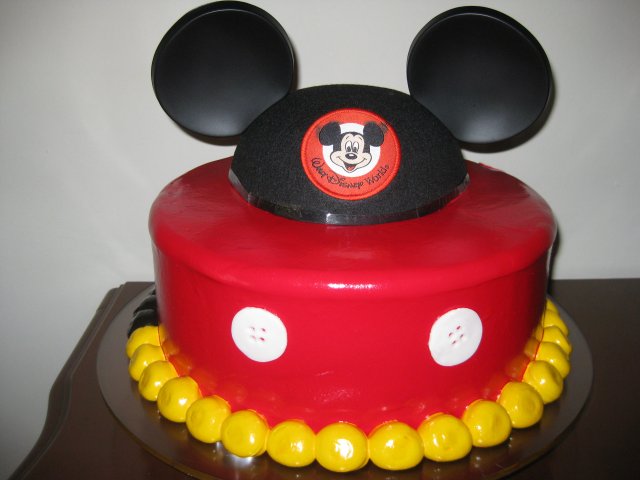 23 i Mickey Orejas